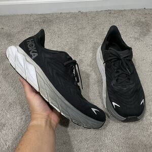 Hoka One One Arahi 6 Running Shoes Men’s Size 12.5 2E Wide Black White 1123196